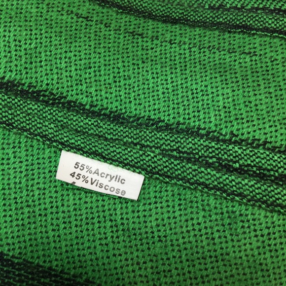 🆕 Boho chic wrap reversible light or dark green - Picture 8 of 8